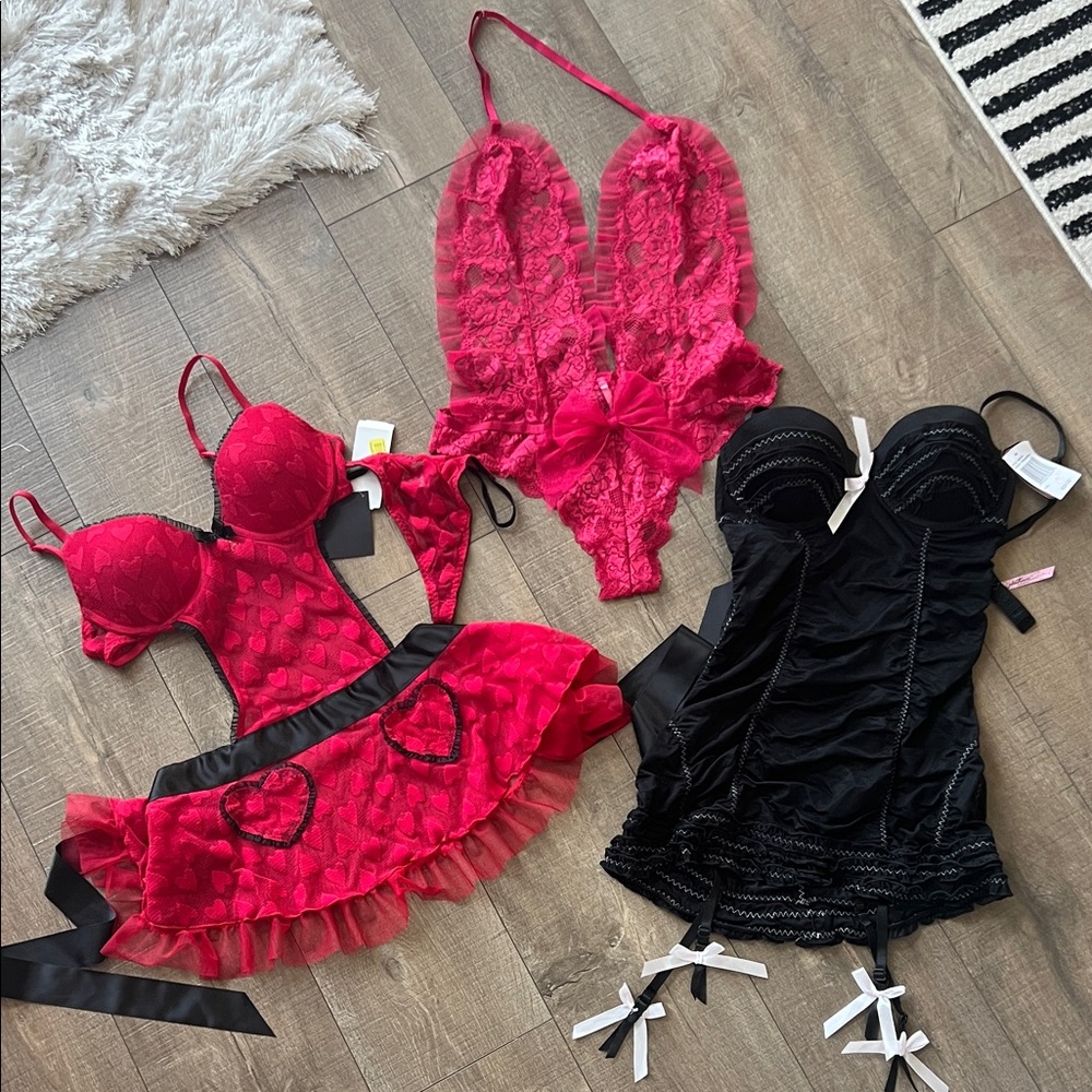 NWT Lingerie bundle set